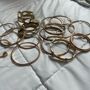 Lot of vintage gold bangles